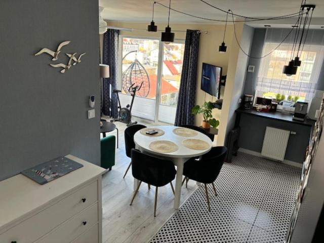 Caloroczny Apartament Perlowa Przystan Kołobrzeg Eksteriør billede
